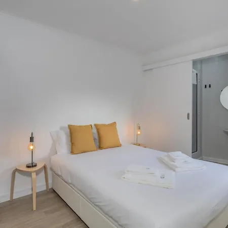 Guestready - Sisters' Sweet *