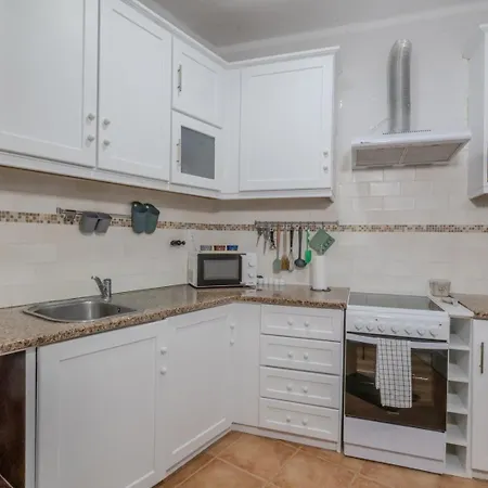 Guestready - Sisters' Sweet