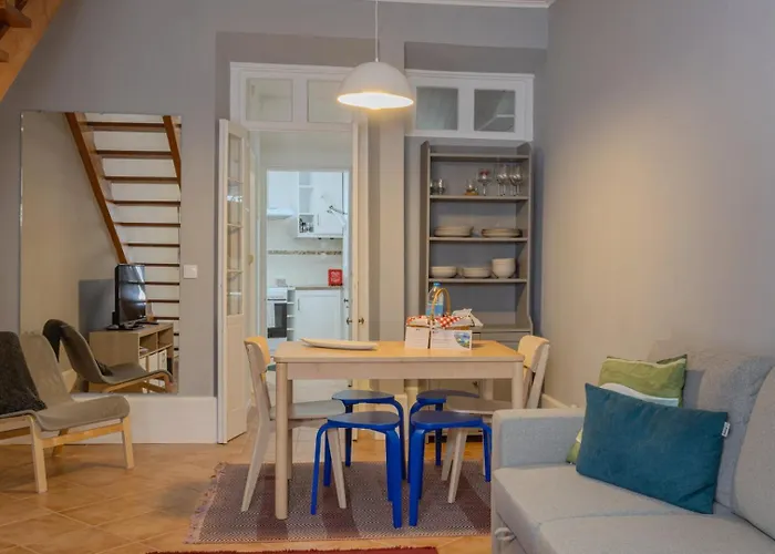 Guestready - Sisters' Sweet * Πόντα Ντελγκάντα