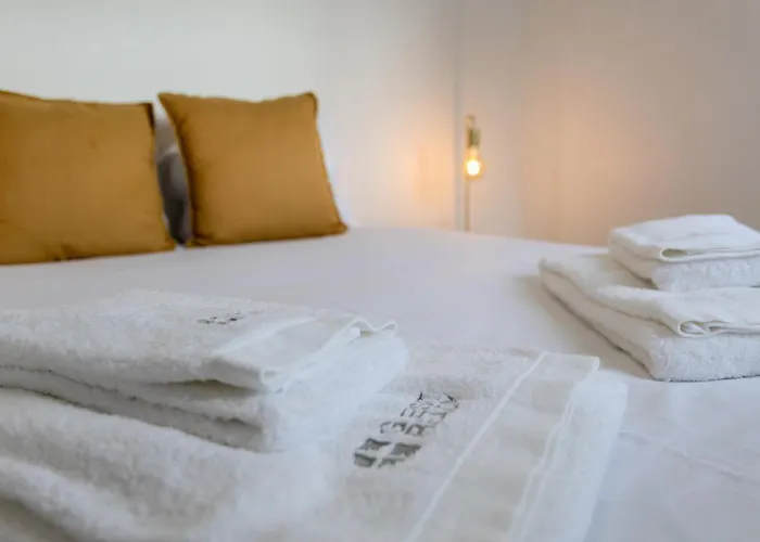 Guestready - Sisters' Sweet *