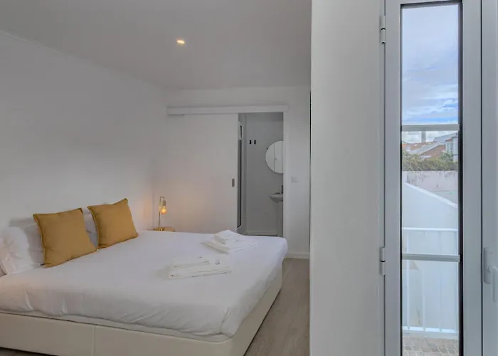 Guestready - Sisters' Sweet *